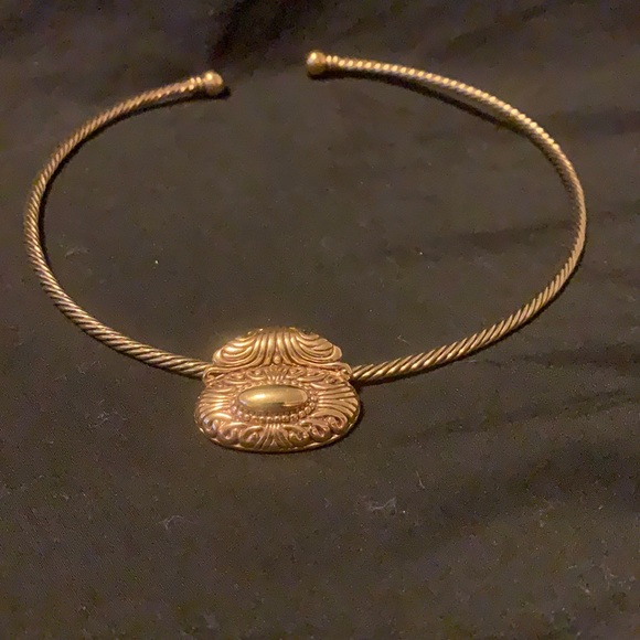 Avalon gold necklace - Picture 1 of 3